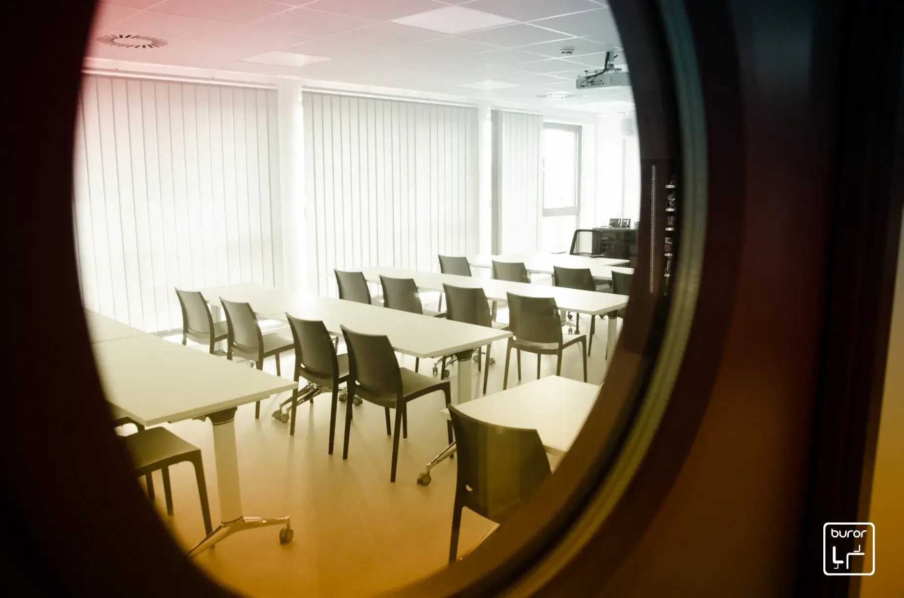 Chaises de collectivités pour université